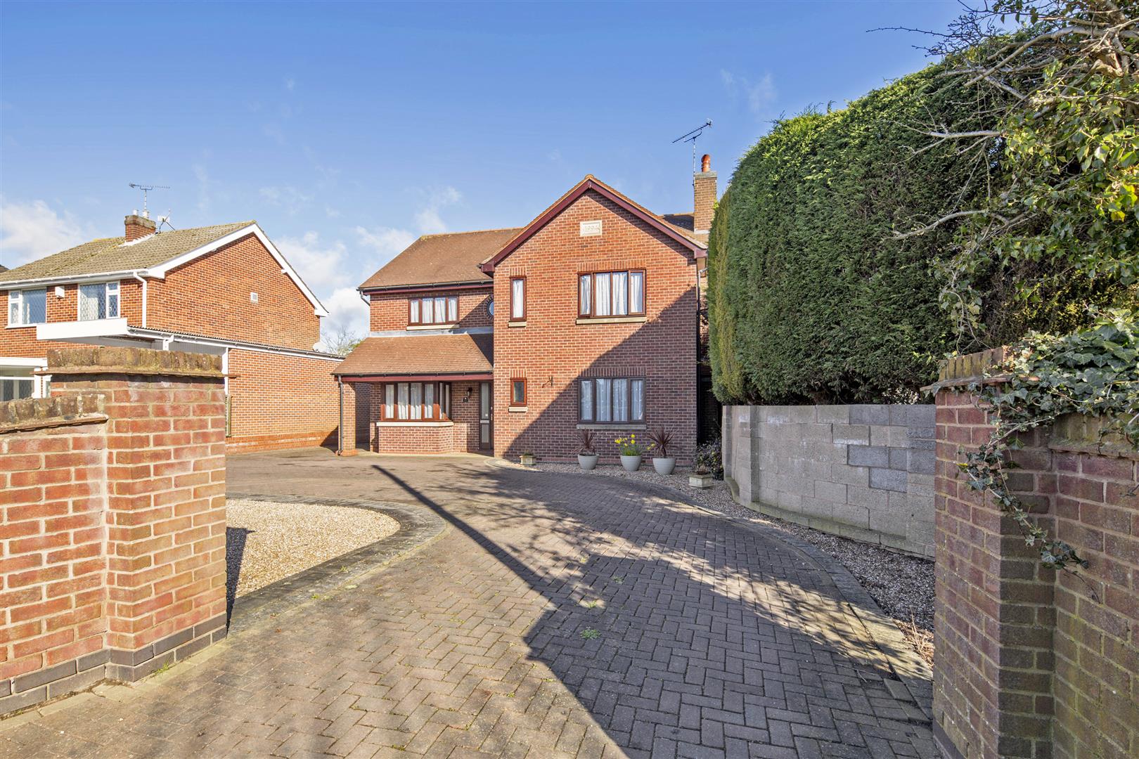 Vicarage Lane, Ash Green, Coventry, CV7 , 5 bed, Type unknown, CV7 9AG